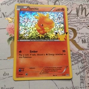 Torchic, holographic Pokémon card